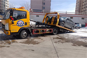 迁安救援拖车费用怎么算